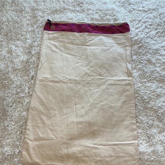 Large Tory Burch dust bag - Picture 2 of 6